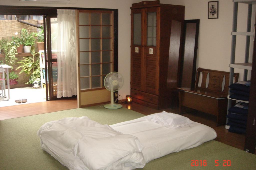 Guesthouse Siam Osaka Exterior photo